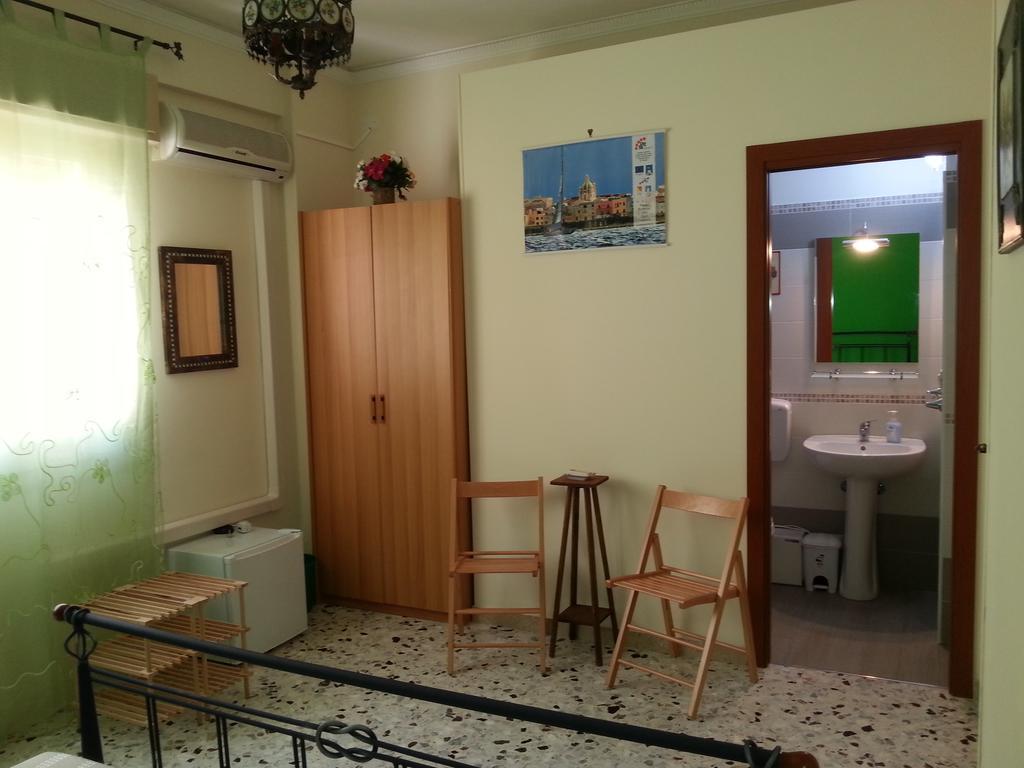 B&B Intrabartolo Trapani Dış mekan fotoğraf